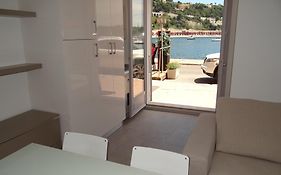 Les pieds dans la mer Best place